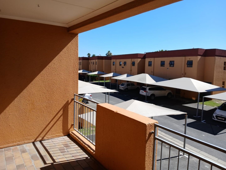 To Let 2 Bedroom Property for Rent in Ferndale Western Cape